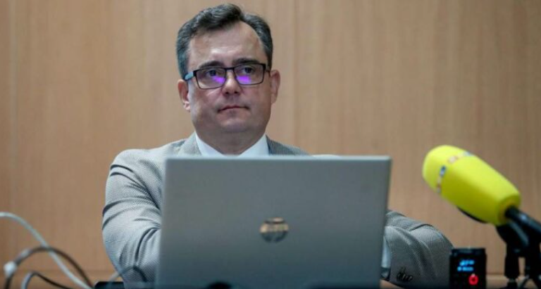 Branitelj kojeg nije strah!