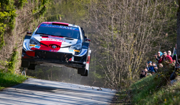 VIDEO Belgijski vozač  Neuville drži vodstvo nakon prvoga dana Croatia Rallyja, aktualni svjetski prvak mu je za petama