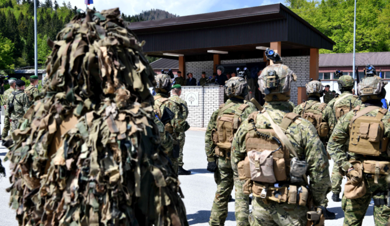 Predsjednik Milanović poručio specijalcima HV: Radite na sebi i usavršavajte se, vaš zadatak je prije svega da branite Hrvatsku