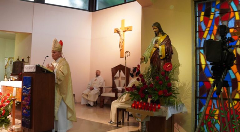 Banjolučki biskup Komarica predvodio proslavu svetkovine Presvetoga Srca Isusova kod osječkih isusovaca