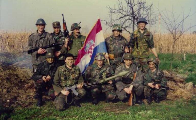 JEDINSTVEN VIDEO! 28. lipnja 1991. – Ustrojene 106. osječka i 108. brodska; brigade ZNG-a – ponos Slavonije i Hrvatske