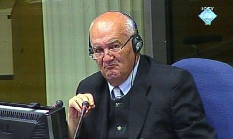 Svjedočenje agenta KOS-a o ‘Oluji’ koje trebaju pročitati svi Hrvati, ali i Srbi. U Krajini nije bilo muškaraca civila jer su svi bili naoružani.