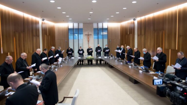 FOTO Počelo plenarno zasjedanje hrvatskih biskupa