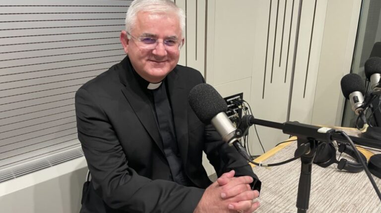 Biskup Uzinić: Papa Franjo je bio čovjek s periferije koji je do kraja ostao vjeran evanđelju; Muftija Hasanović: Svijet je izgubio moralni orijentir