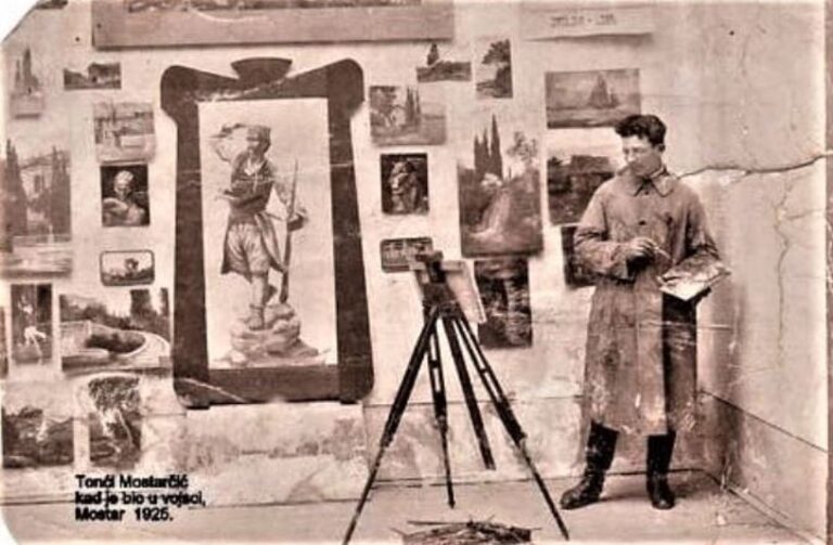 Slikar Antun Tonći Mostarčić (1903.-1944.) ubijen je u noći između 24. i 25. listopada 1944. godine na otočiću Daksi, s grupom uglednih dubrovačkih rodoljuba. Pali su kao žrtve jednog bezumlja zvanog komunizam.