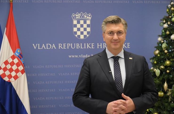 Poslušajte Božićnu čestitku predsjednika Vlade RH Andreja Plenkovića