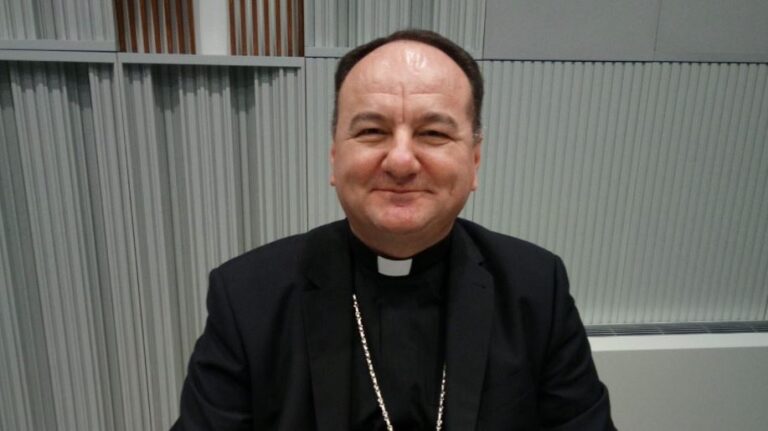 Biskup Palić: Vidimo se u Međugorju!