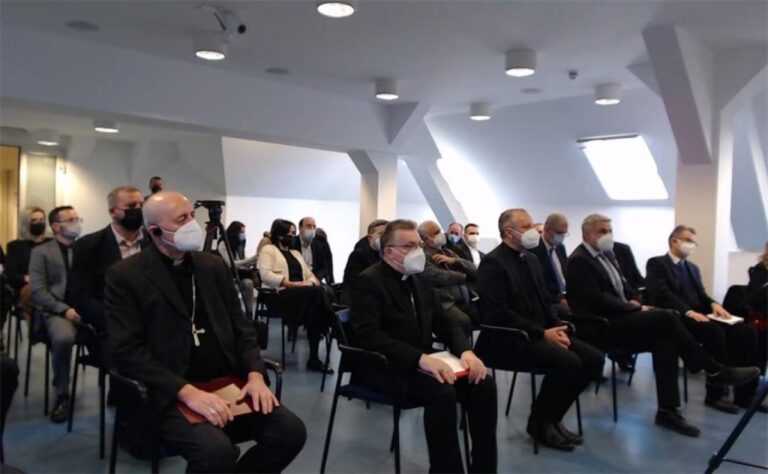 Na HKS-u započeo ciklus ‘Put suverenosti’ povodom 30. obljetnice priznanja RH