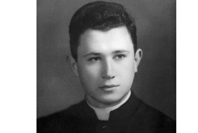 VLČ. MIROSLAVA BULEŠIĆA KOMUNISTI UBILI UBODIMA NOŽEM U VRAT NAKON KRIZME (Progoniteljima poručio: Moja osveta je oprost)