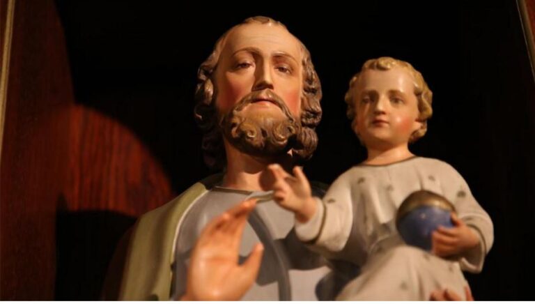 Papina poruka Kongregaciji sv. Josipa…Posebno vas upozoravam na najmlađe kojima su danas, više nego ikada, potrebni vjerodostojni svjedoci.