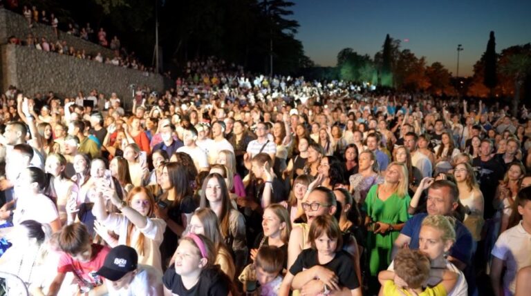 FOTO Rijeka milosti tekla na slavu Boga i za pomoć potrebitima
