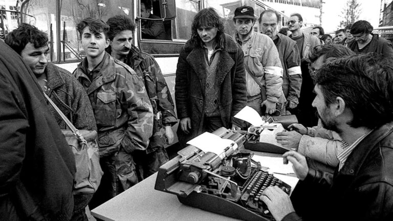 FOTO-VIDEO Strašno svjedočenje! Od srpske minobacačke granate smrtno je stradala 15-godišnja djevojčica Gracuela Jelić. Zdenko Štefančić pripadnik ZNG-a 4. bojne 3. brigade pokušao je zaustaviti obilno krvarenje pogođene djevojčice…