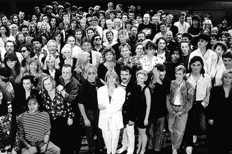 FOTO-VIDEO 15. rujna 1991. emitirana je pjesma “Moja Domovina”.Spot i pjesma su nastali u ratnom vihoru srpske agresije na Hrvatsku…