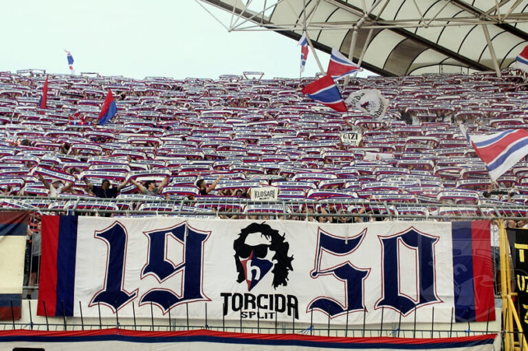 FOTO-VIDEO: Sritno Torca! 28. listopada 1950. osnovana Torcida – Brojna Hrvatska navijačka skupina koju poznaje čitav svijet