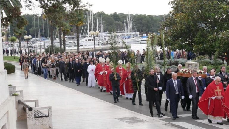 FOTO Proslavljen blagdan sv. Maura, zaštitnika Porečke biskupije i grada Poreča
