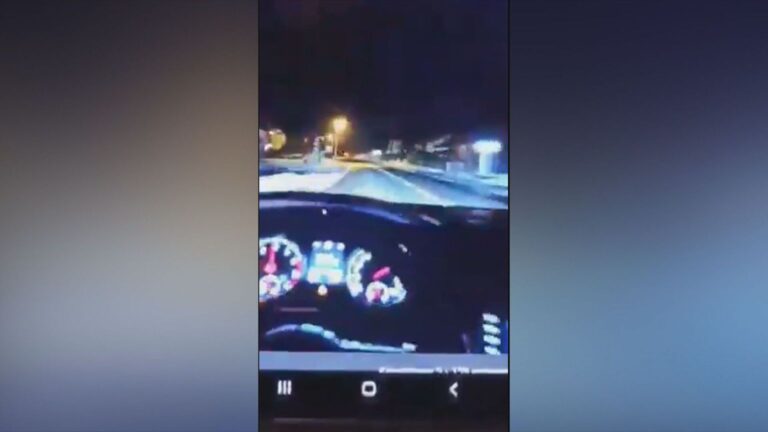 (VIDEO) KRKAN ODVRNUO “CAJKU” PA KROZ TURANJ VOZIO 162 NA SAT i objavio na fejsu!