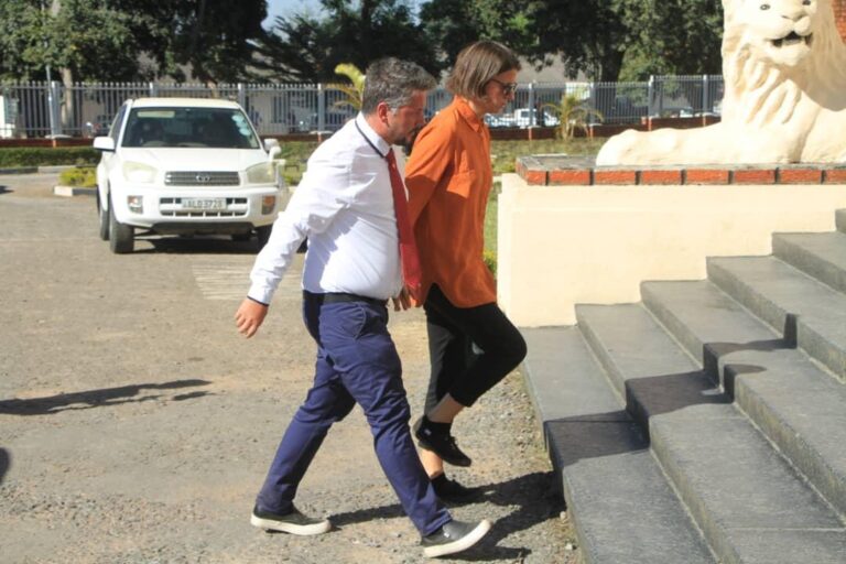 ZAMBIJA: Svjedočio policajac, otkrio koliko su platili za djecu: “U KONZULATU KONGA SU MI POTVRDILI DA SU DOKUMENTI O POSVAJANJU KRIVOTVORENI!”