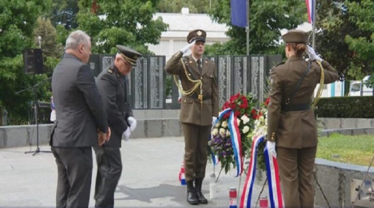 Diljem Hrvatske odaje se počast palim braniteljima