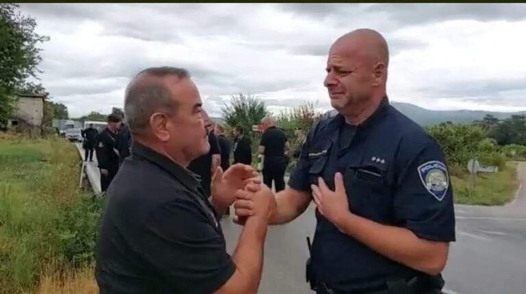 Skejo poslao poruku: “Bila je to sačekuša, dobili su dopis. Policajca znam, Renato i ja smo prijatelji”