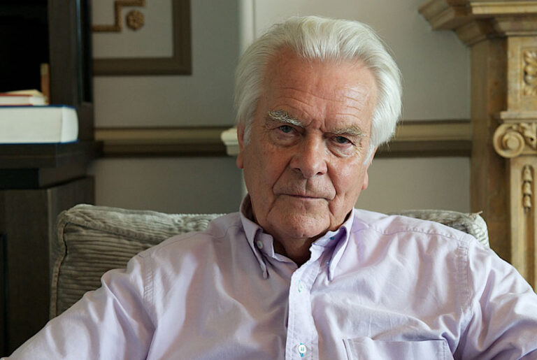 ČAK JE I LORD OWEN PRIZNAO: “S TUĐMANOM STE UVIJEK ZNALI NA ČEMU STE, SVI DRUGI SU STALNO LAGALI. ZATO JE I POBIJEDIO!”