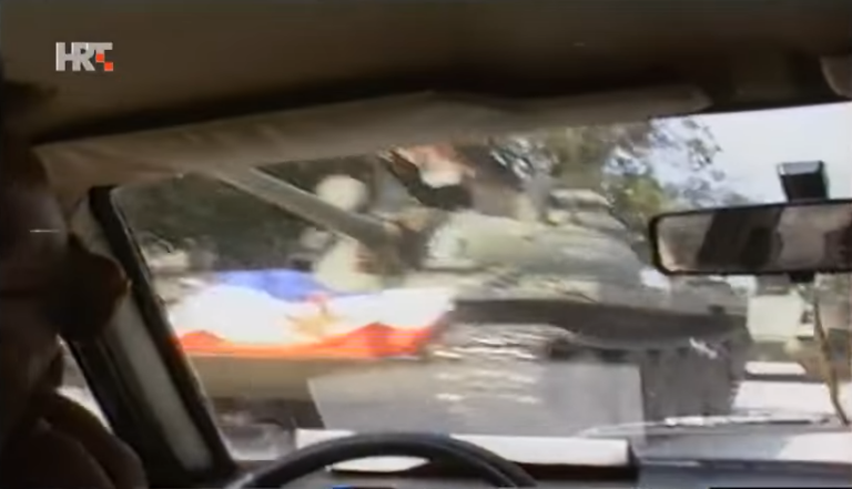 Na današnji dan je hrvatska PRESJEČENA: Mladićevi Srbi okupirali Maslenicu