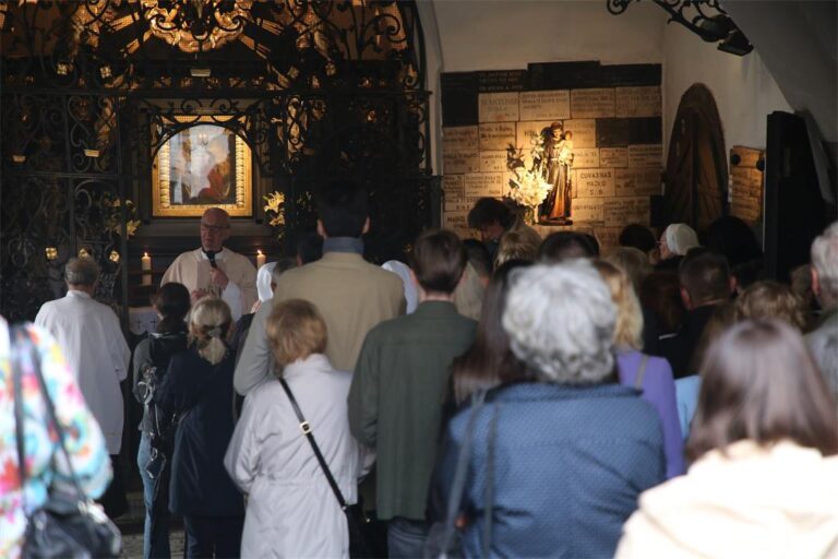 Misnim slavljem započela proslava Majke Božje od Kamenitih vrata