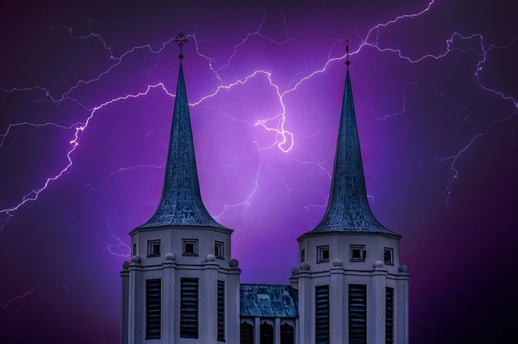 Mjanmar: Katolička crkva Krista Kralja uništena u zračnim napadima redovne vojske