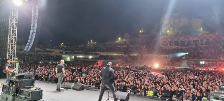 Thompson u Imotskom: Hvala na toplom dočeku i pljesku