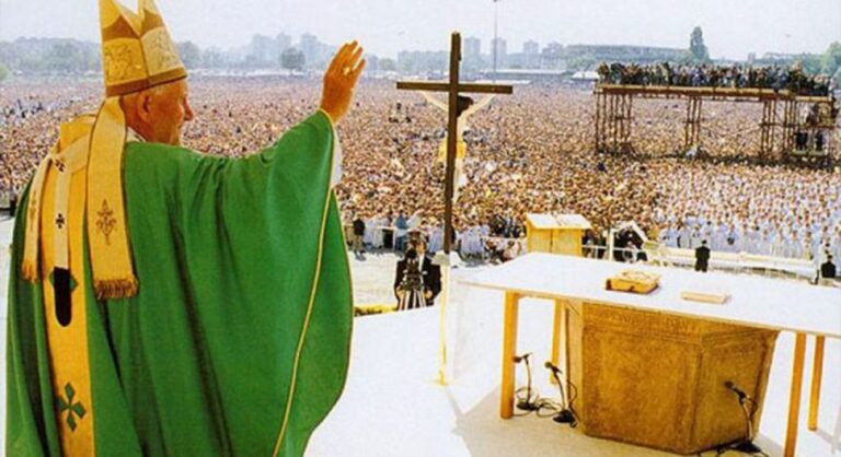 Na današnji dan prije 30 godina papa Ivan Pavao ll. slavio Misu na hipodromu